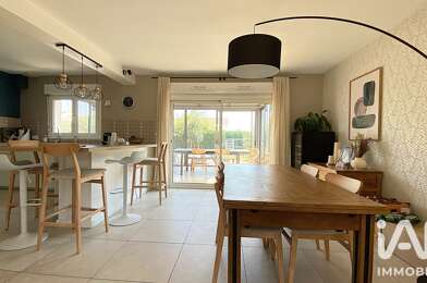 Maison 5 pièces 2000 €