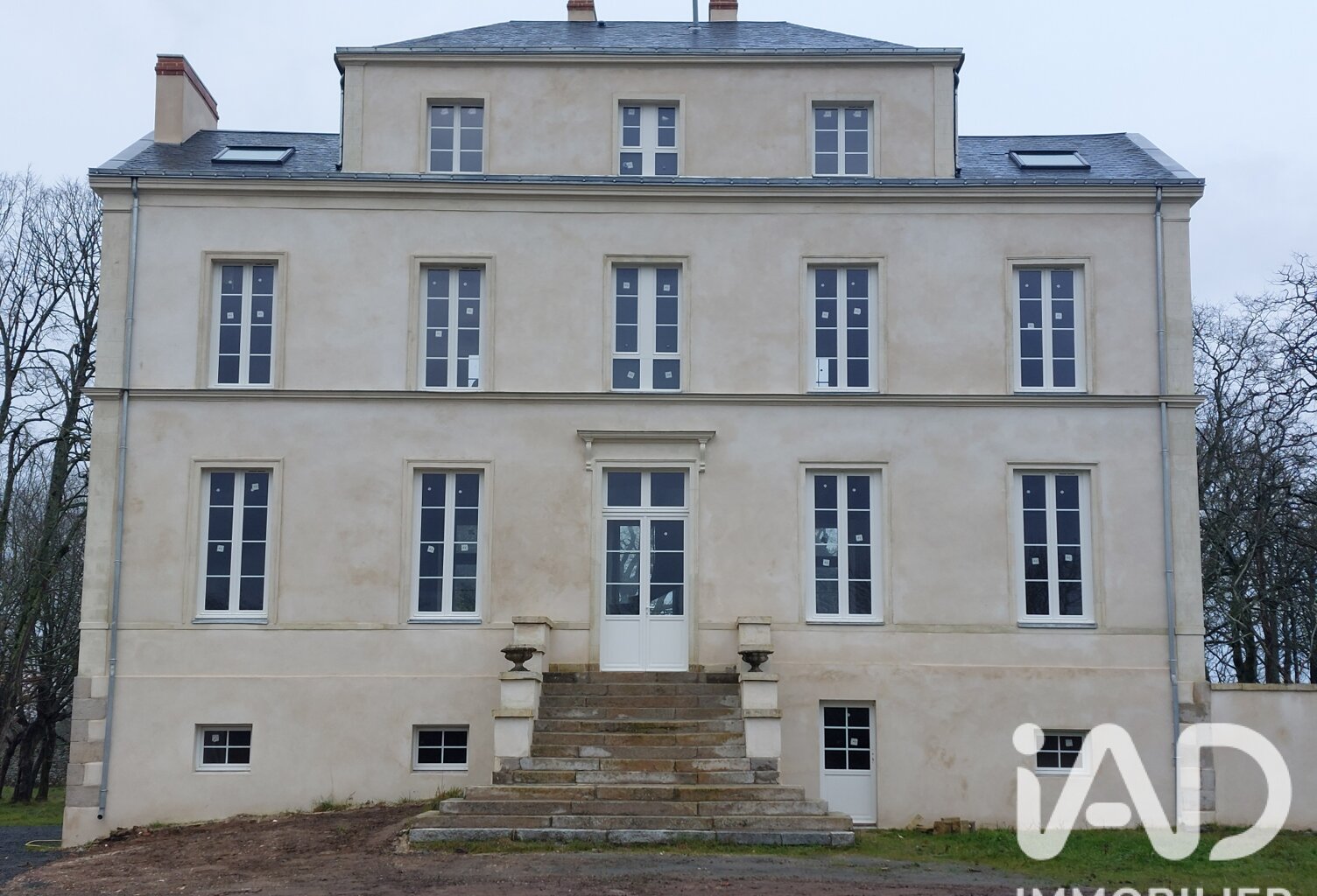 Vente Maison/villa 10 pièces — photo 1