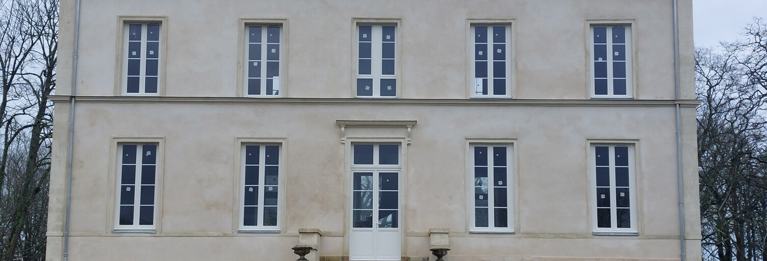 Maison 15 Pièces 325 m² à vendre à Les Sorinières (44840)