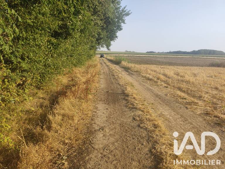 Vente Terrain 2 740 m&sup2; — photo 1