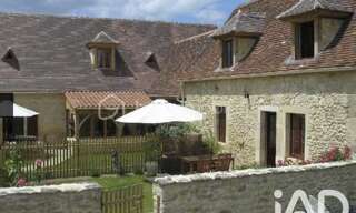 Maison 9 Pièces 211 m² à vendre à Savignac-de-Miremont (24260)