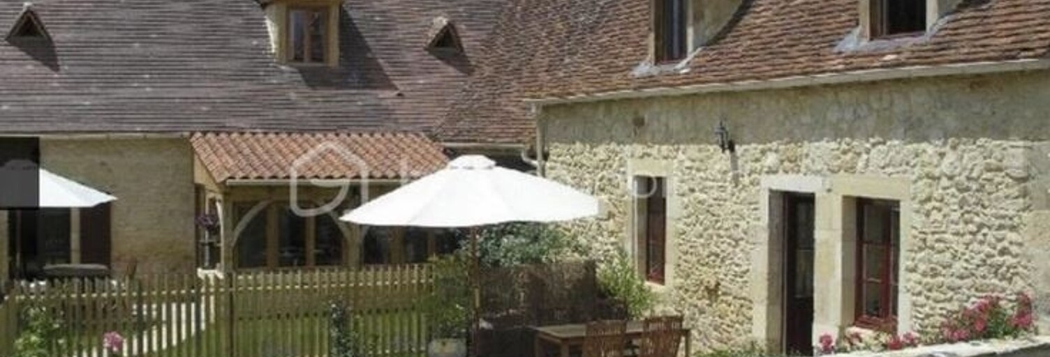 Maison 9 Pièces 211 m² à vendre à Savignac-de-Miremont (24260)