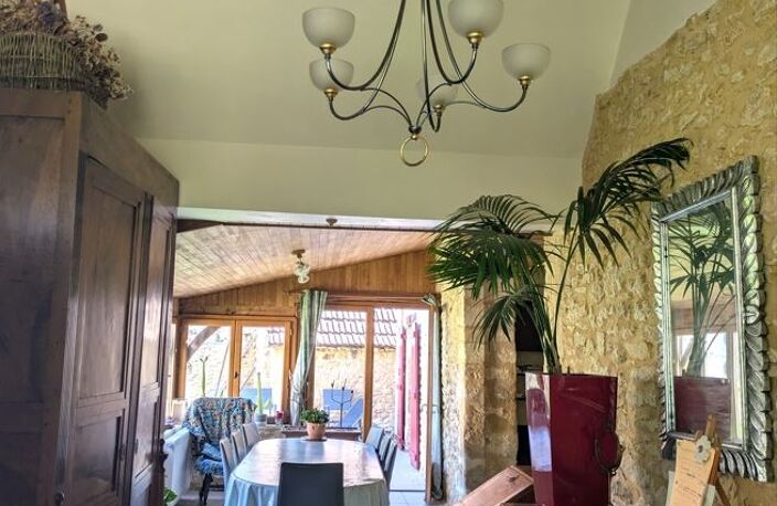 Vente Maison/villa 9 pièces — photo 4