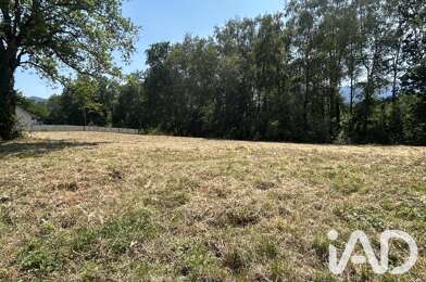 Terrain  64000 €