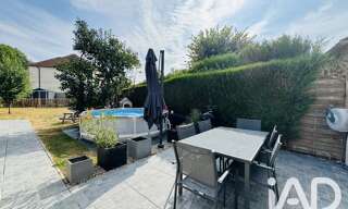 Maison 4 Pièces 80 m² à vendre à Le Mesnil-Saint-Denis (78320)