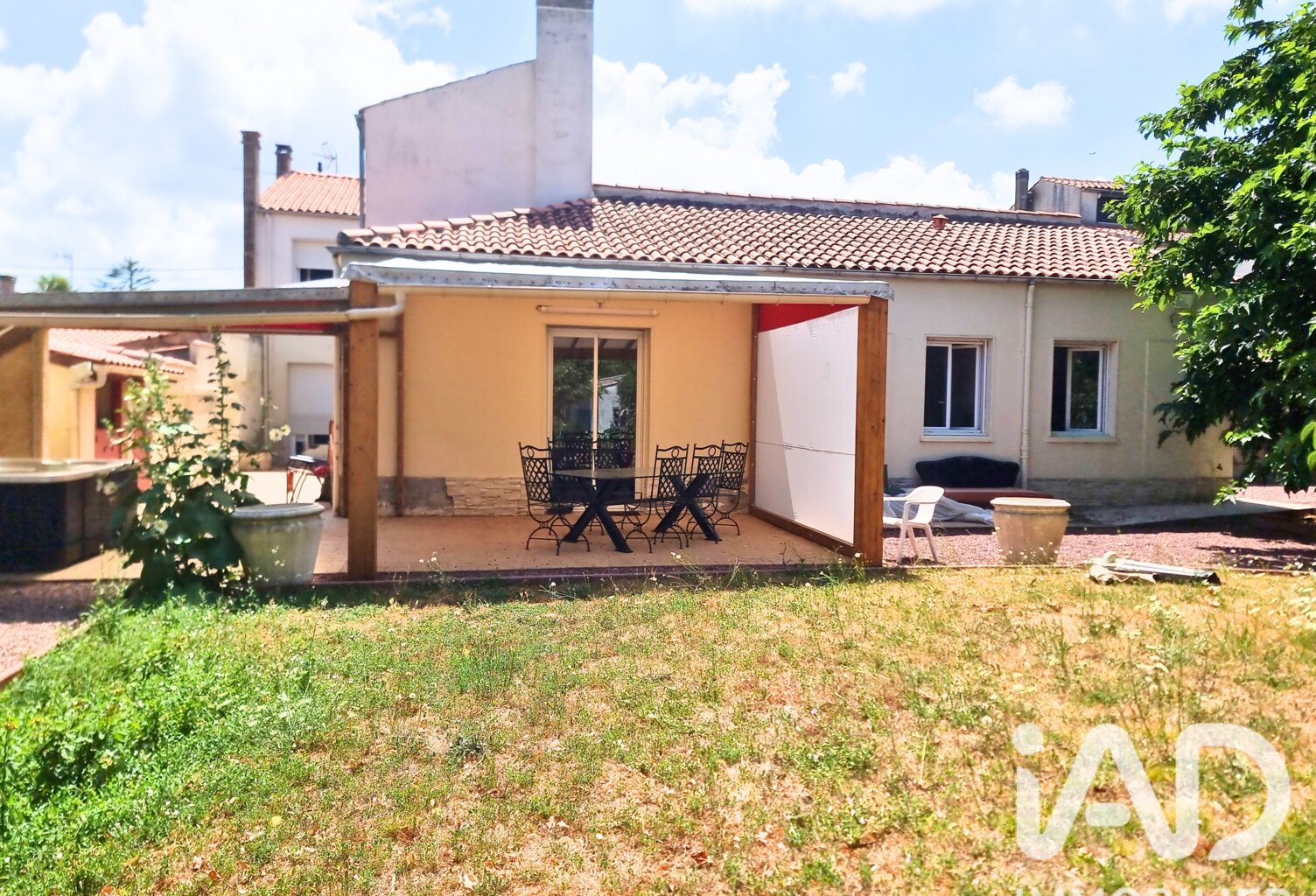Vente Maison/villa 10 pièces — photo 1