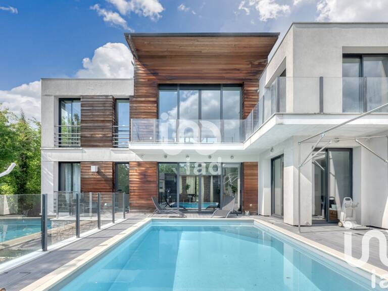Vente Maison/villa 9 pièces — photo 1