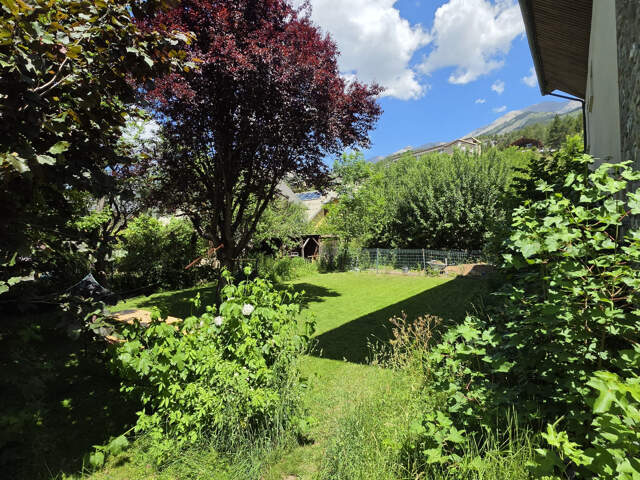 Appartement rez-de-jardin Barcelonnette Centre — photo du bien