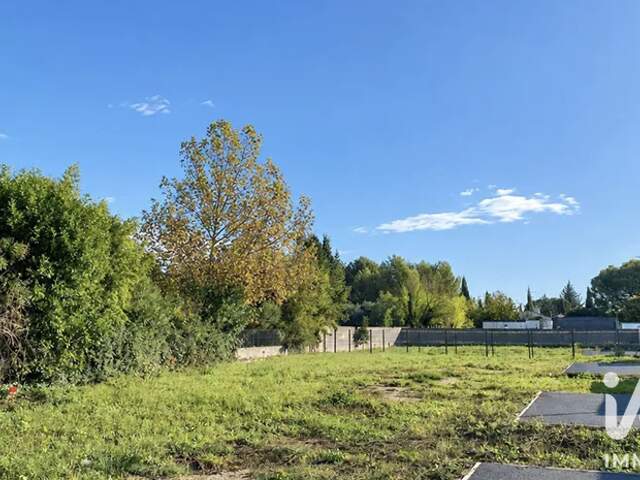 Vente Terrain à bâtir 200 m&sup2; — photo du bien