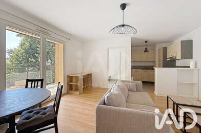 Appartement 3 pièces 990 €