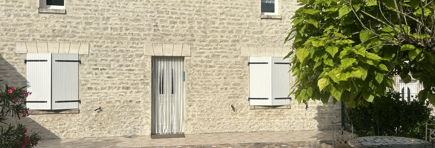 Maison 3 Pièces 107 m² à vendre à Oradour (16140)