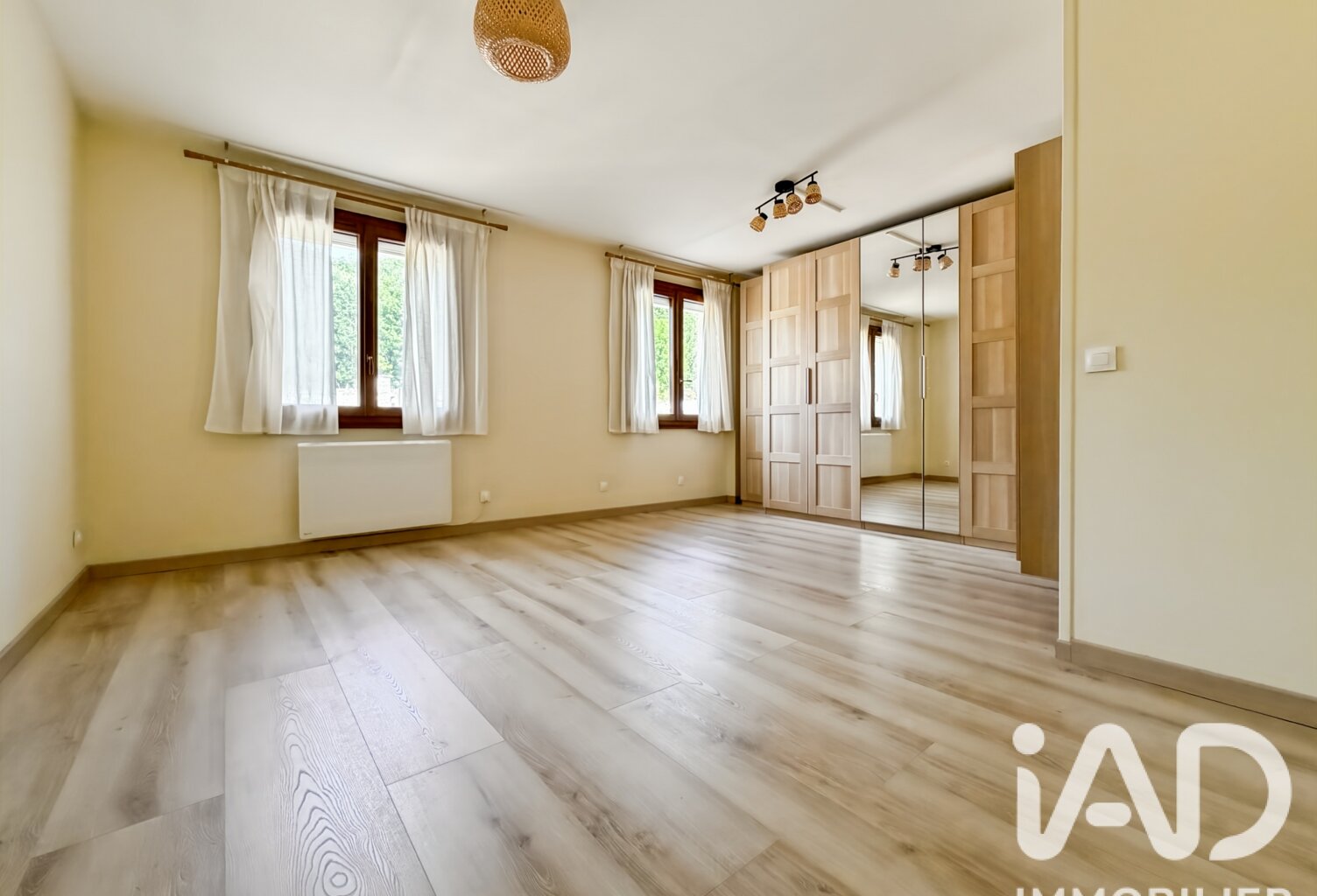 Vente Maison/villa 8 pièces — photo 1