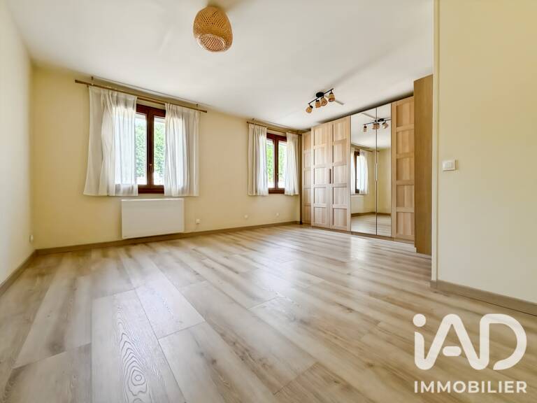 Vente Maison/villa 8 pièces — photo 1