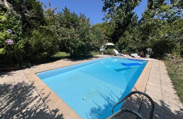 Maison en pierre de 6 pièces principales — photo 2