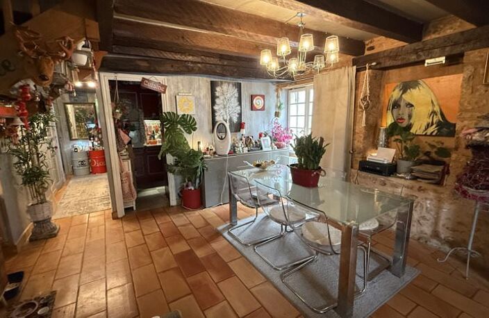 Maison en pierre de 6 pièces principales — photo 3