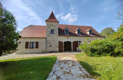 Maison en pierre de 5 pièces principales — photo du bien