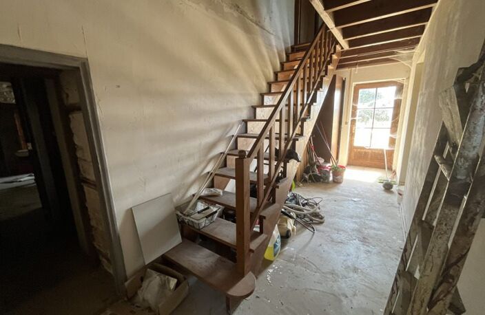 Maison en pierre de 3 pièces principales — photo 5