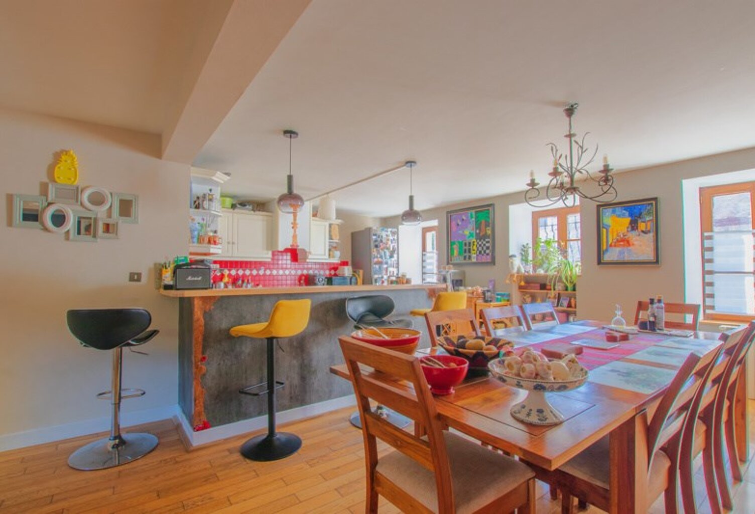 Maison en pierre de 7 pièces principales — photo 1