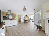 Contemporaine de 6 pièces principales — photo 2