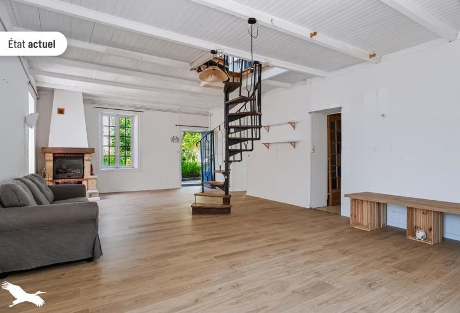 Maison en pierre de 4 pièces principales — photo 1