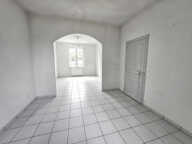 À VENDRE   Charmante Villa T4 de 122 m2 avec sous-sol complet et terrain arboré de 665 m2 ! — photo 2