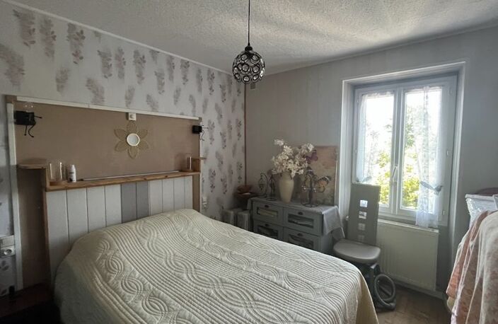 Maison en pierre de 4 pièces principales — photo 4