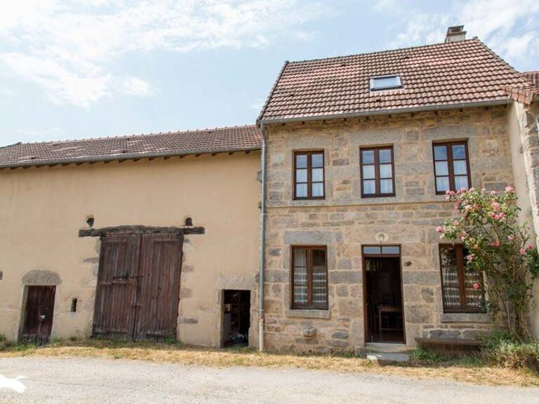 Maison en pierre de 5 pièces principales — photo 1