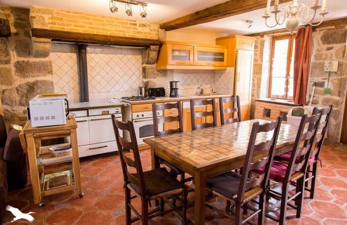 Maison en pierre de 5 pièces principales — photo 3