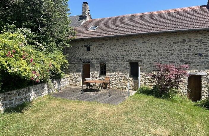 Maison en pierre de 3 pièces principales — photo 5