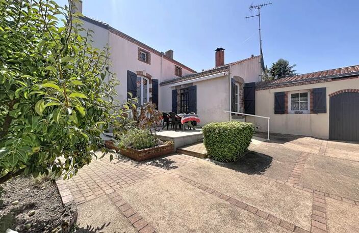 Maison de ville de 6 pièces principales — photo 3