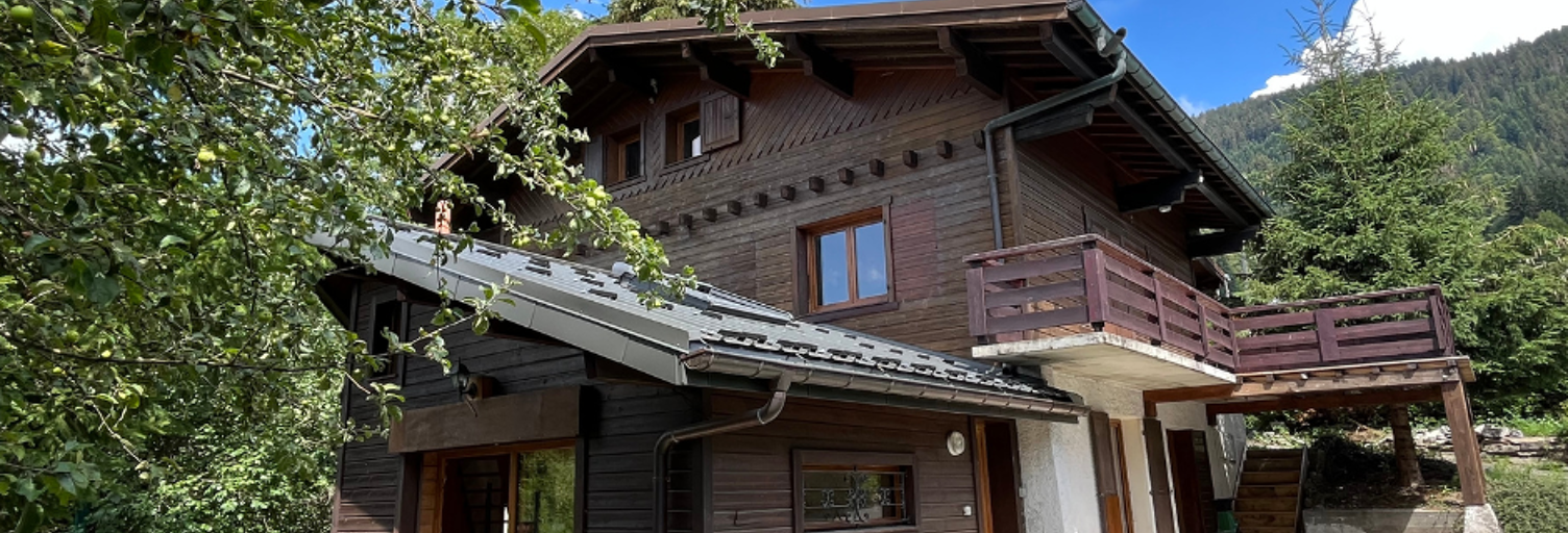 Maison 9 Pièces 209 m² à vendre à Cluses (74300)