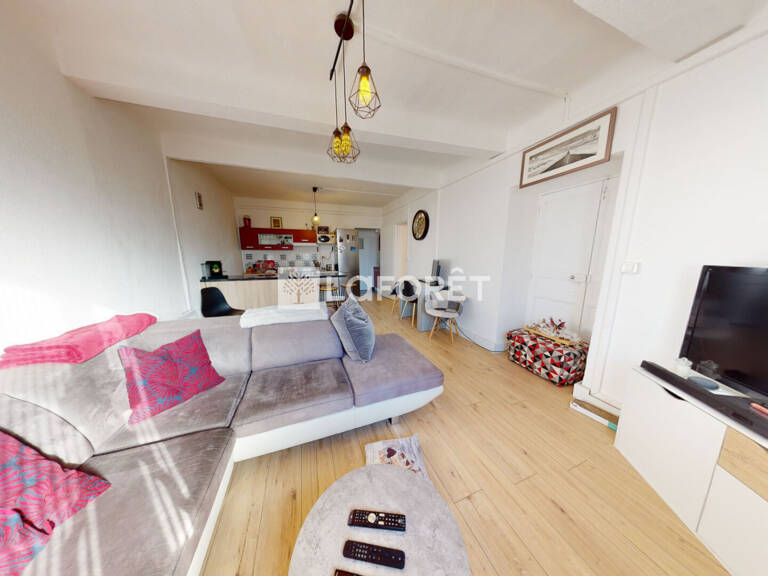 Appartement  type 3  La Fare les Oliviers / — photo 1
