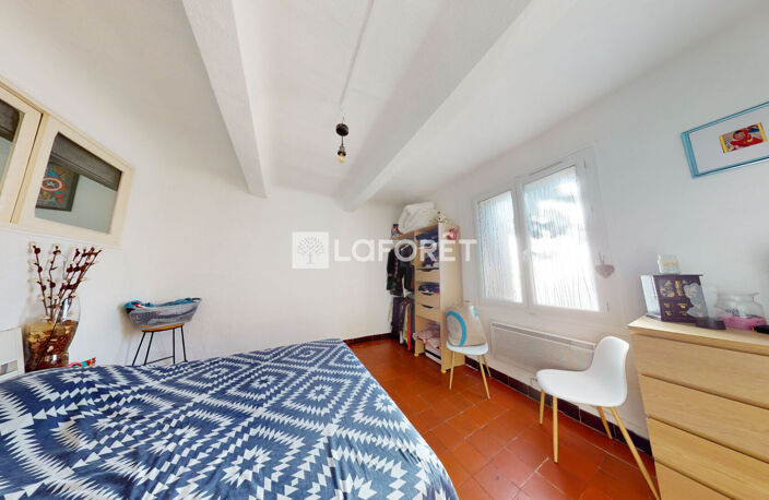 Appartement  type 3  La Fare les Oliviers / — photo 3