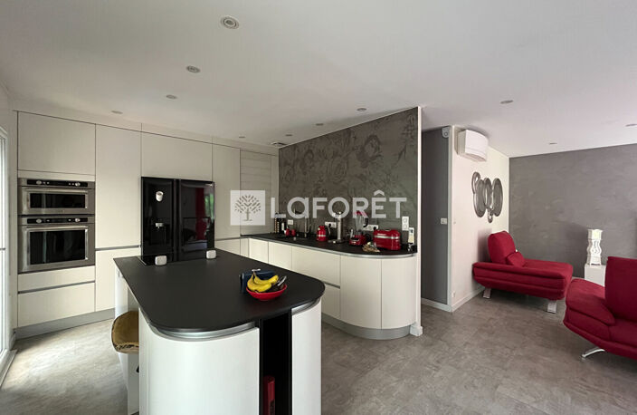 Maison Le Thor 4 pièce(s) 103 m2 — photo 2