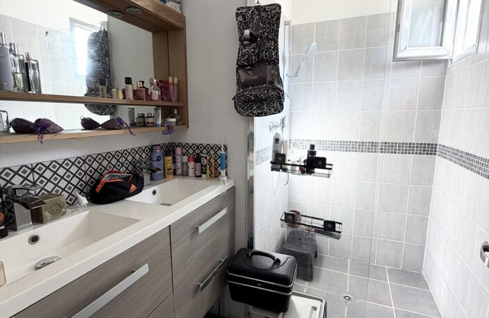 Maison familiale T5 — photo 4