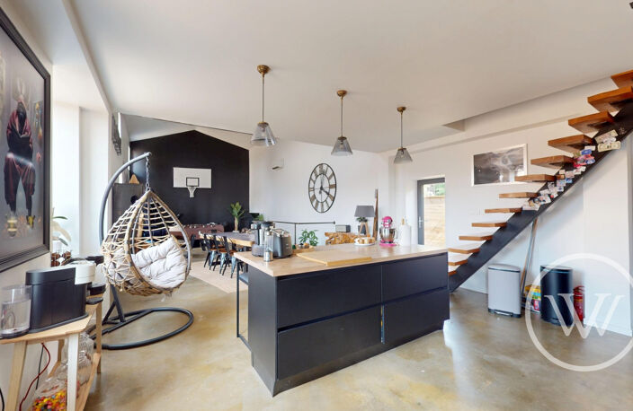 Maison de village T5 de 168,6m² avec cour, garage et cave, Mont — photo 4