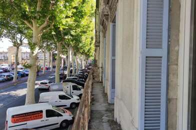 Appartement 4 pièces 827 €