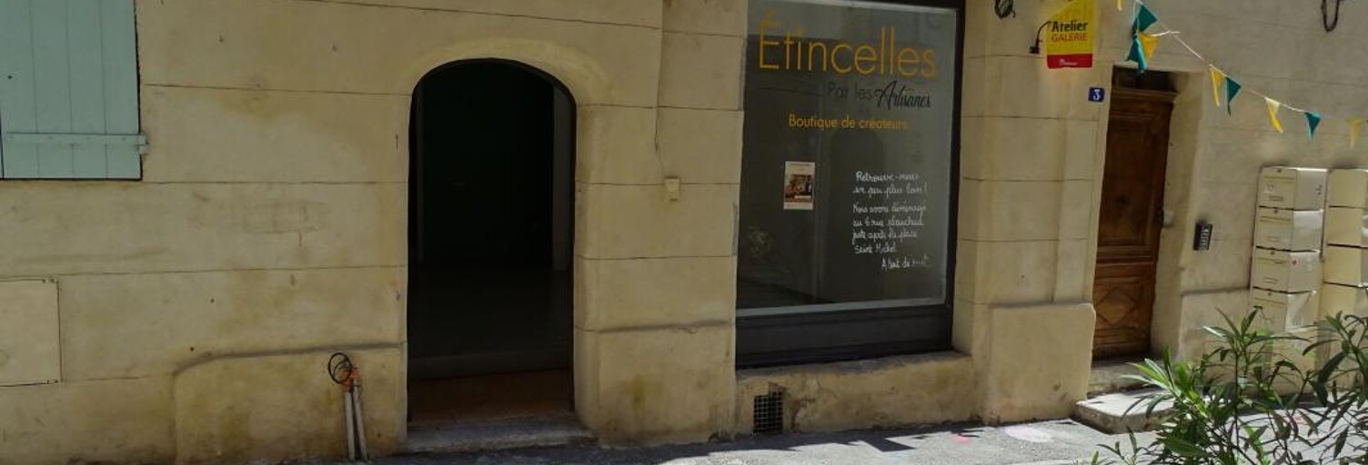 Commerce  27 m² à vendre à Forcalquier (04300)