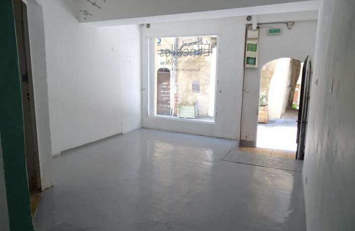 En Exclusivité – Local commercial à Forcalquier — photo 4