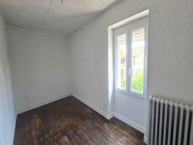 MAISON MITOYENNE 5 PIÈCES – 67,40 M² AVEC JARDIN DE 460 M² À MONTCEAU LES MINES — photo du bien