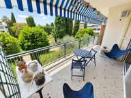Cœur Cimiez, résidence de renom, calme, balcon et terrasse, vue dégagée, cave et garage — photo 3