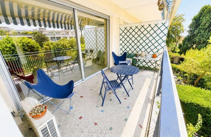 Cœur Cimiez, résidence de renom, calme, balcon et terrasse, vue dégagée, cave et garage — photo 5