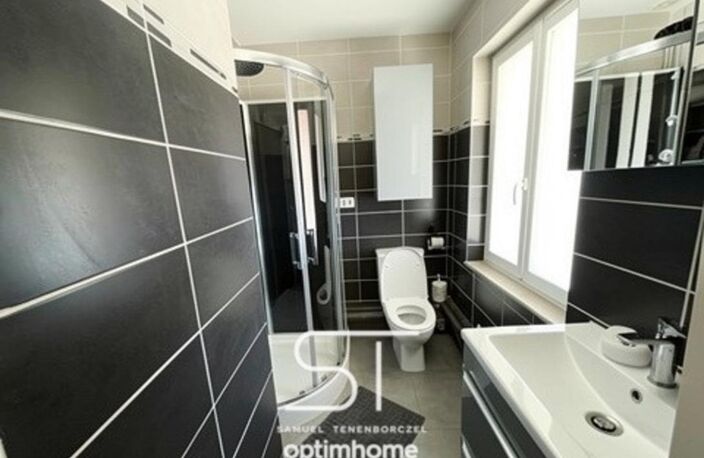Maison familiale 5 ch de 148 m² – Le Mesnil-Guillaume (14100) — photo 5