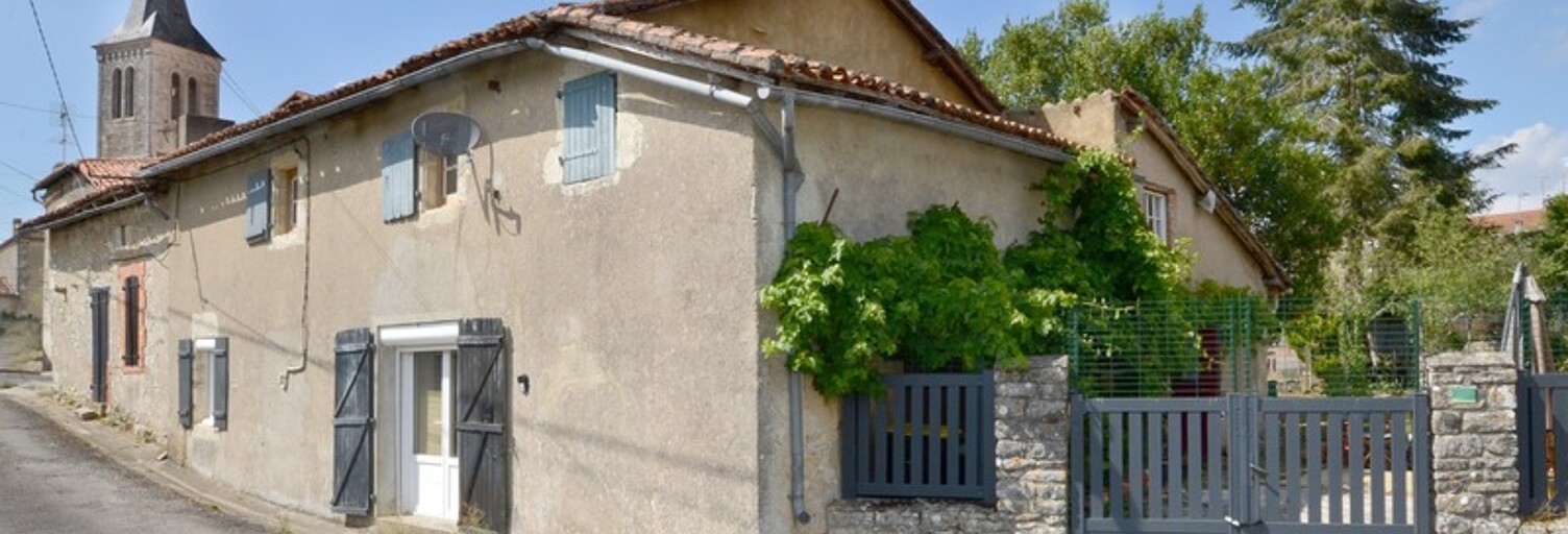 Maison 4 Pièces 127 m² à vendre à Saint-Laurent-de-Céris (16450)