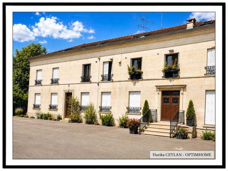 Opportunité d'investissement : immeuble de rapport de 10 appartements à deux pas de la gare de Creil — photo 1