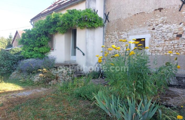 Maison en Pierre avec des Belles pièces lumineuses et des superbes volumes — photo 4