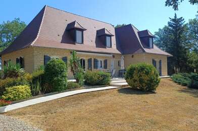 Maison 8 pièces 562500 €