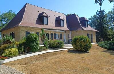 Proche Cubjac Superbe maison à vendre 8 pièces — photo du bien