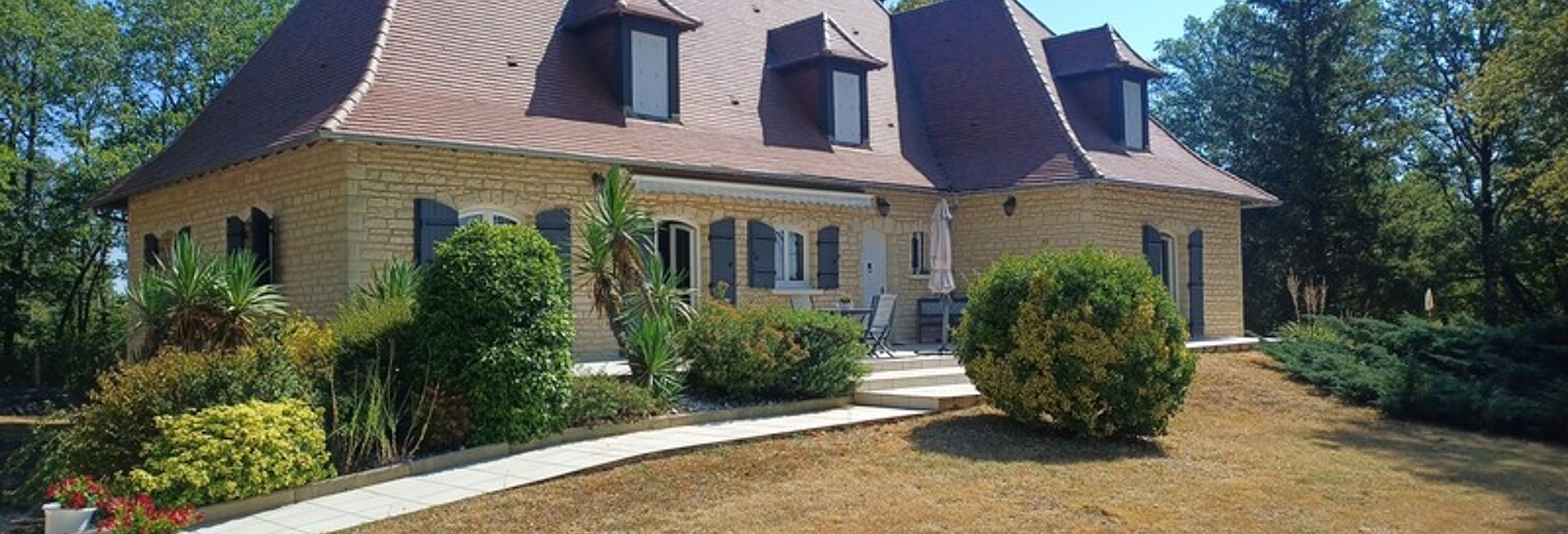 Maison 8 Pièces 250 m² à vendre à Brouchaud (24210)