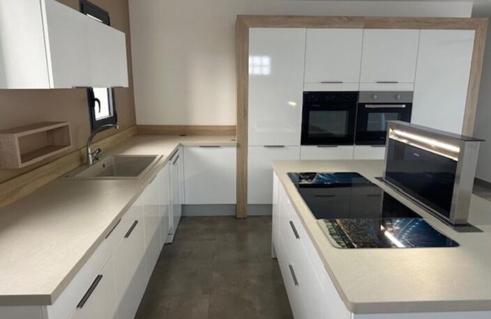 BAISSE DE PRIX — Opportunité Investisseur Rendement Sécurisé - Villa de plain-pied T5 — Bois de Nèfles — photo 2